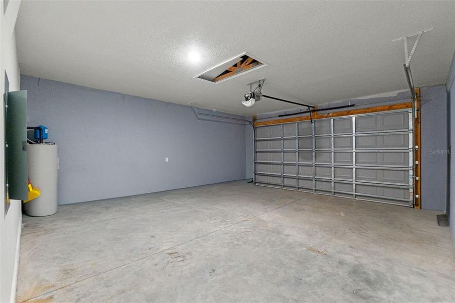 Spacious, unfurnished interior of a new home in , Weeki Wachee (Image 43). Spacious, unfurnished interior of a new home in , Weeki Wachee (Image 43).