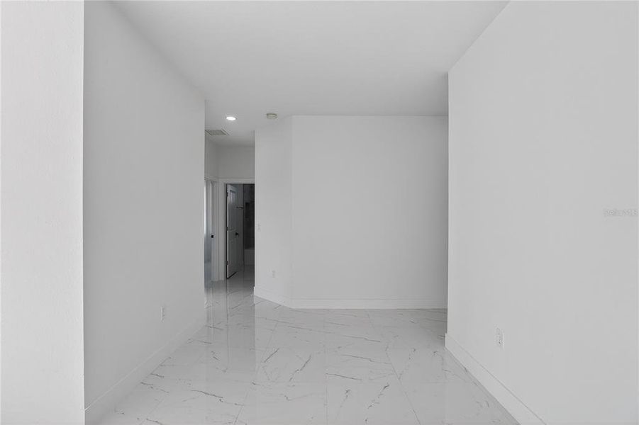 Spacious, unfurnished interior of a new home in , Rotonda West (Image 54).