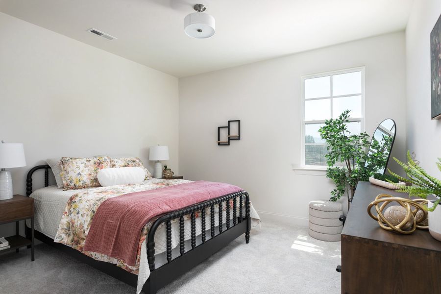 Representative furnished interior of a home built from the The Redwood by Greentech Homes LLC in Nature's Cove, Ooltewah (Image 27).