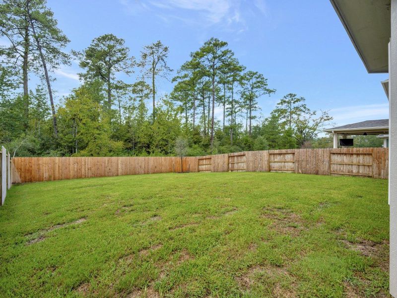 Photo is not of the actual home but is an inspirational photo of builder’s model home and may depict options, furnishings, and/or decorator features that are not included. Photo is not of the actual home but is an inspirational photo of builder’s model home and may depict options, furnishings, and/or decorator features that are not included.