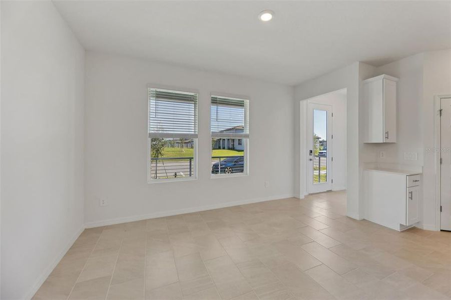 Spacious, unfurnished interior of a new home in The Meadow at Crossprairie Bungalows, St. Cloud (Image 28).