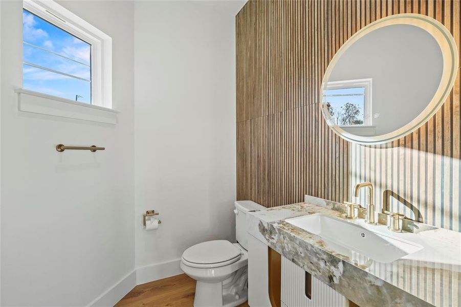 Furnished interior view inside a new home in , Dallas (Image 26).