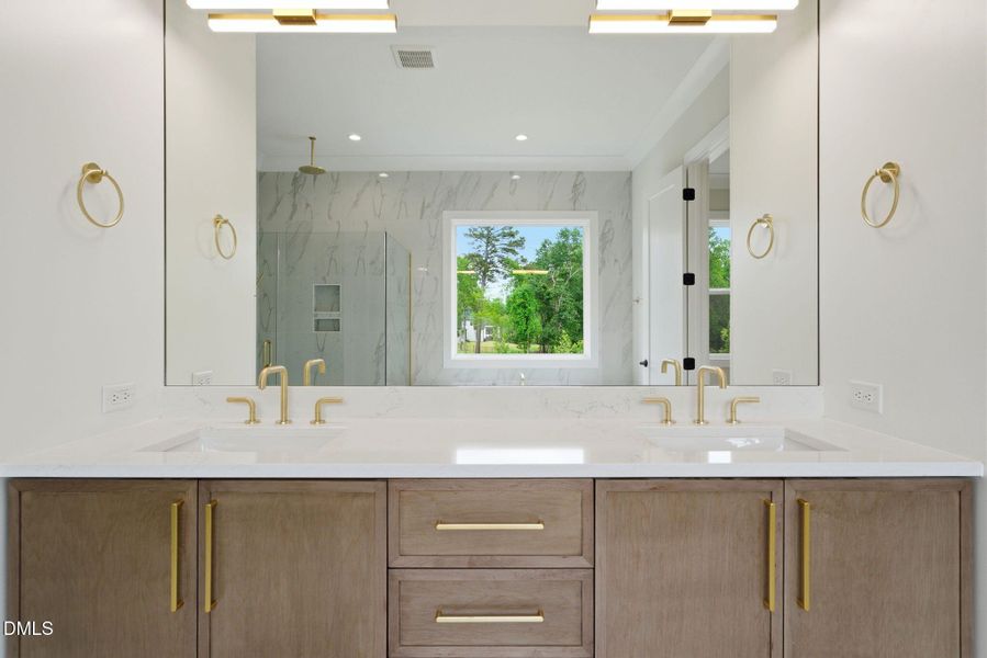 49-web-or-mls-dsc05858 49-web-or-mls-dsc05858