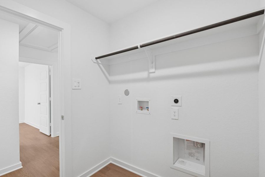 Spacious, unfurnished interior of a new home in Pinewood at Grand Texas, New Caney (Image 5). Spacious, unfurnished interior of a new home in Pinewood at Grand Texas, New Caney (Image 5).