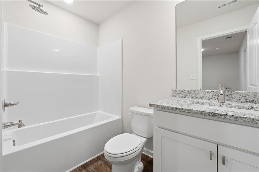 Furnished interior view inside a new home in Carolina, Palmetto (Image 7).