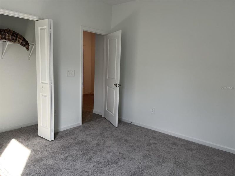 Spacious, unfurnished interior of a new home in Grand Park North, Dunnellon (Image 26).