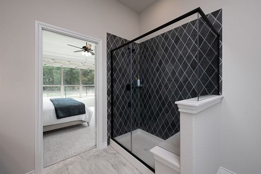 Furnished interior view inside a new home in Oak Hills, Burleson (Image 15).