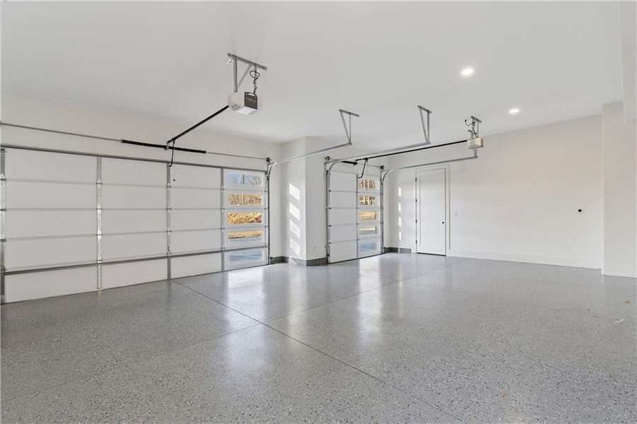 Spacious, unfurnished interior of a new home in , Lawrenceville (Image 21).