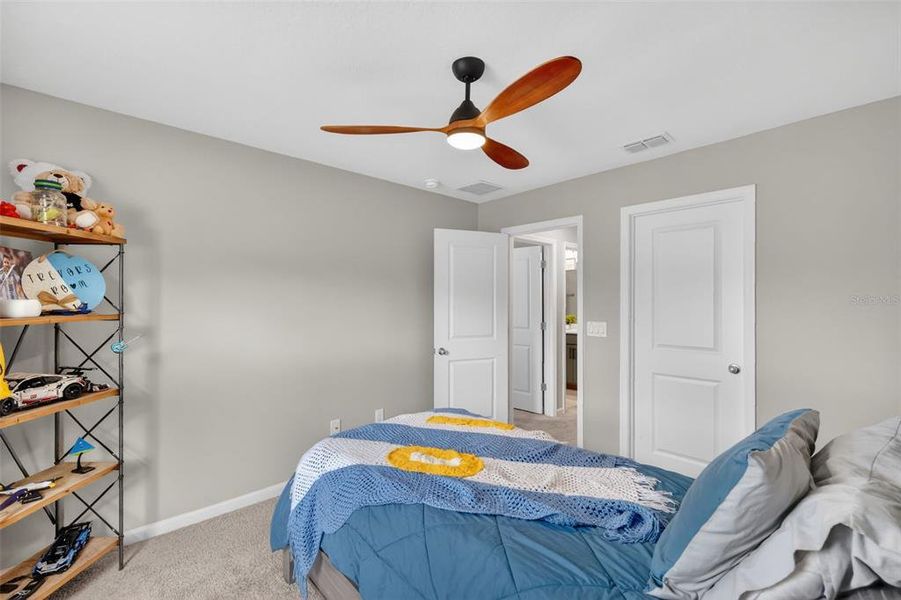 Furnished interior view inside a new home in Seasons at Spring Creek, Okahumpka (Image 11). Furnished interior view inside a new home in Seasons at Spring Creek, Okahumpka (Image 11).