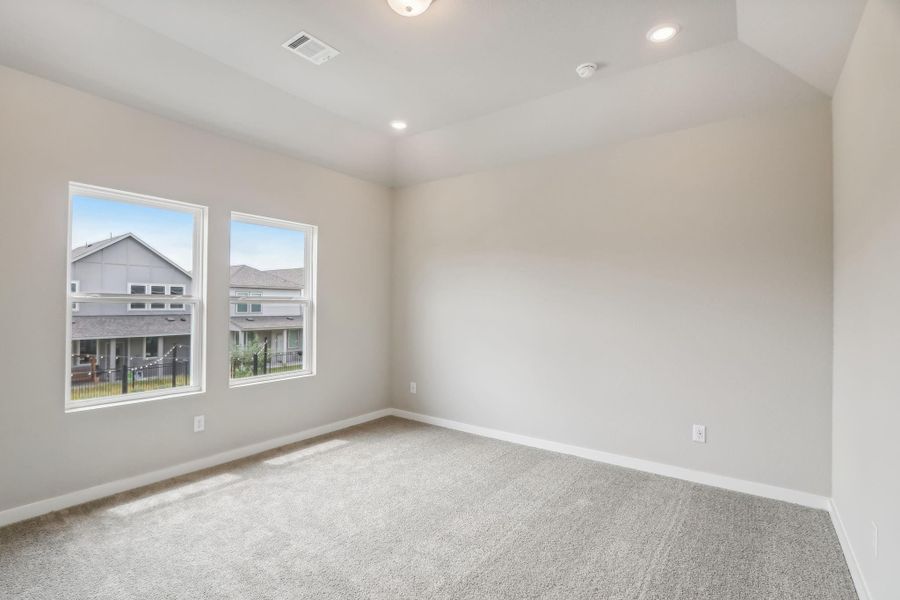 Photos are not of the actual home, but are photos of the builder home with same floorplan Photos are not of the actual home, but are photos of the builder home with same floorplan