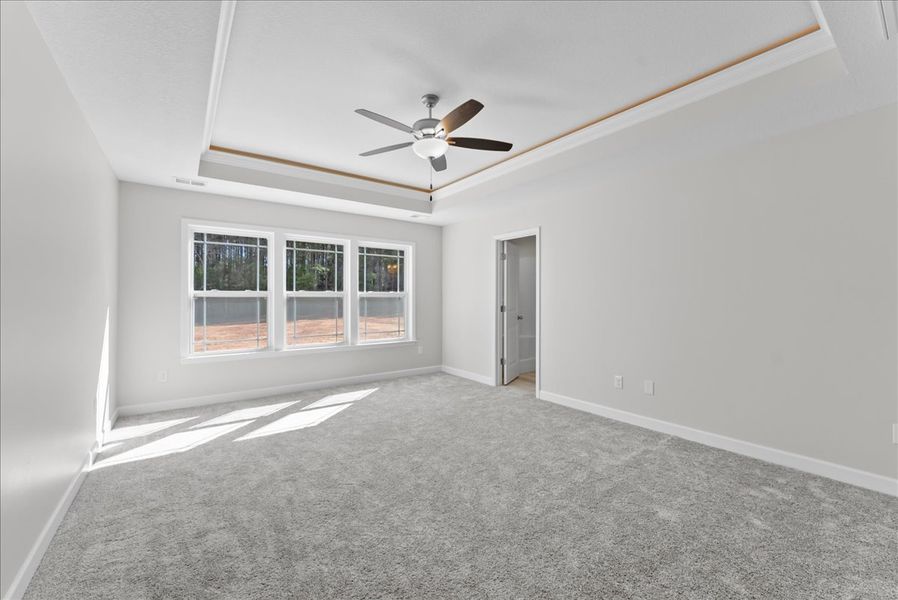 Representative unfurnished interior of a home built from the Addington by Enchanted Homes in Ballentine Ridge, Lyman (Image 40).
