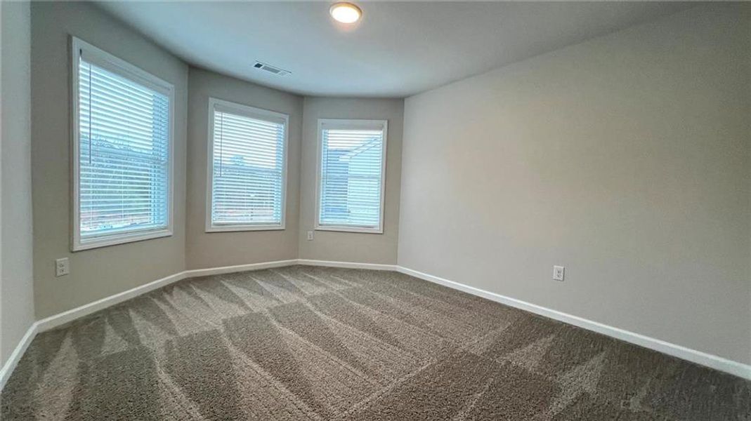 Spacious, unfurnished interior of a new home in , Braselton (Image 30).