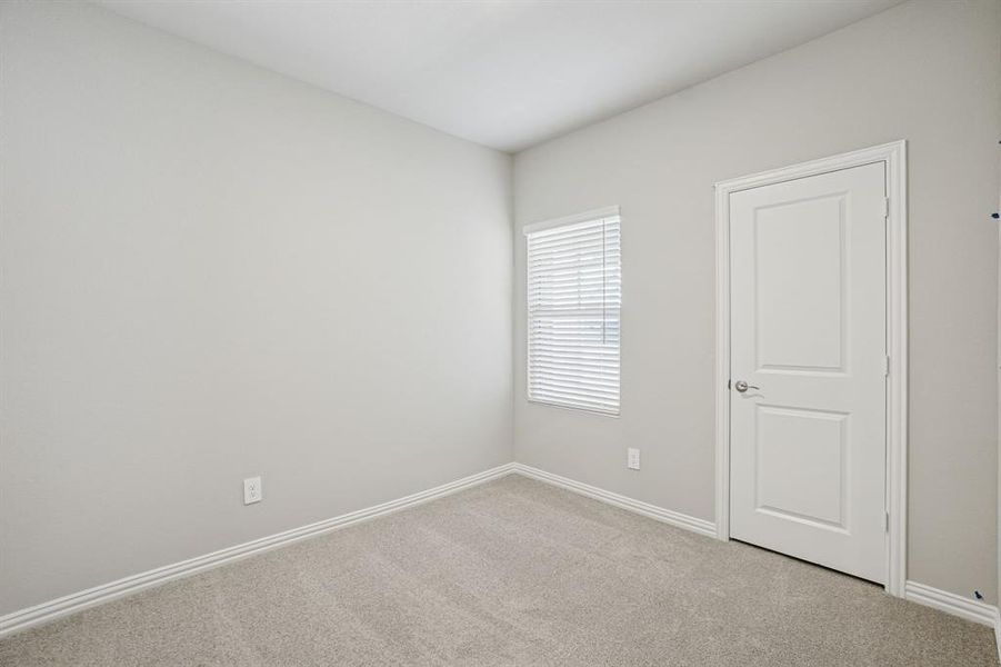 Photo is not of the actual home, but is an inspirational photo of builder’s model home and may depict options, furnishings, and/or decorator features that are not included.