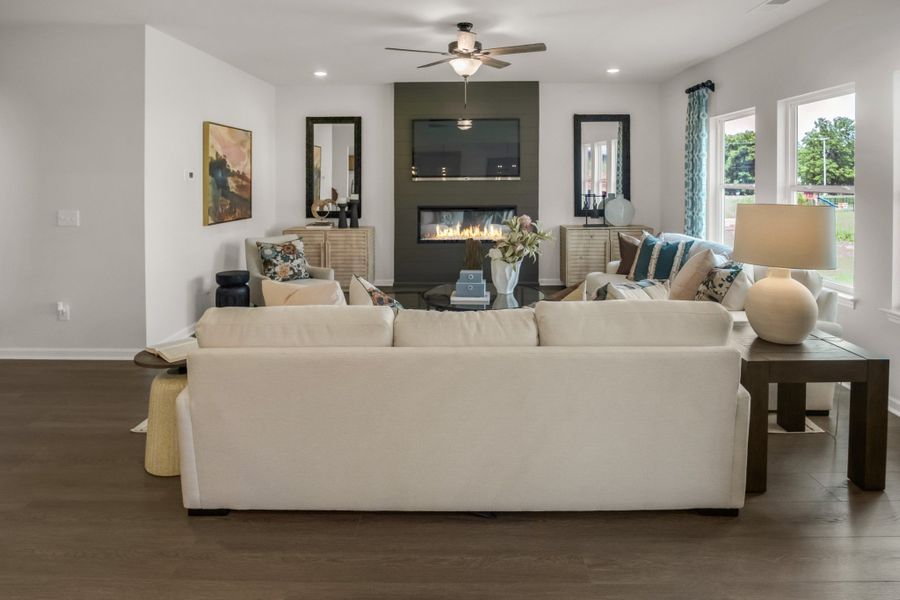 Furnished interior view inside a new home in The Oaks, Clarksville (Image 11). Furnished interior view inside a new home in The Oaks, Clarksville (Image 11).