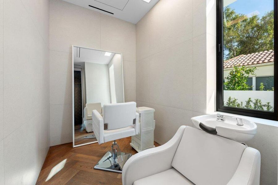 Admiral'sCoveAmenitiesAerial(1)