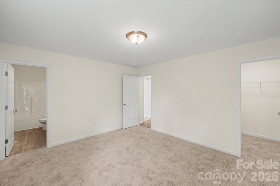 Spacious, unfurnished interior of a new home in , Rock Hill (Image 21). Spacious, unfurnished interior of a new home in , Rock Hill (Image 21).