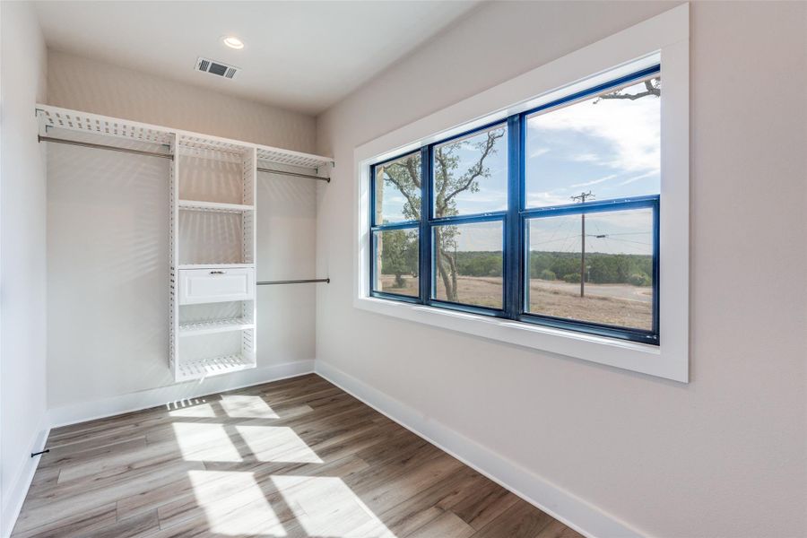 Spacious, unfurnished interior of a new home in , Spring Branch (Image 16).