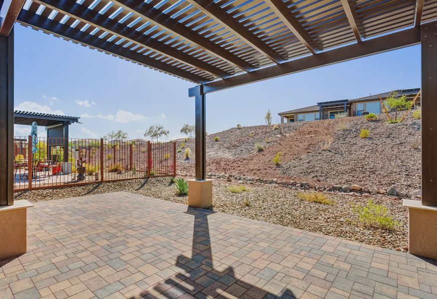 Covered Patio - 25 of 27