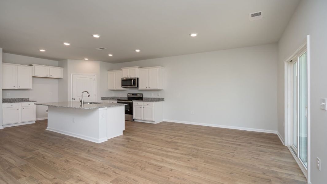 Image 39 of a home in Cedar Hill Landing.