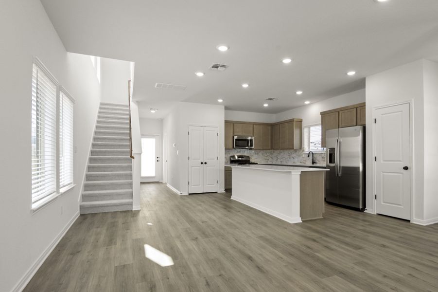 Image 37 representing the Oak by Pacesetter Homes in Blanco Vista, San Marcos, TX. Image 37 representing the Oak by Pacesetter Homes in Blanco Vista, San Marcos, TX.