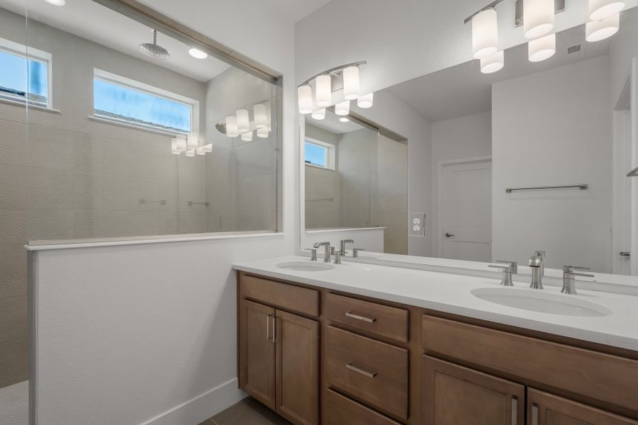 Owner's Bath Owner's Bath