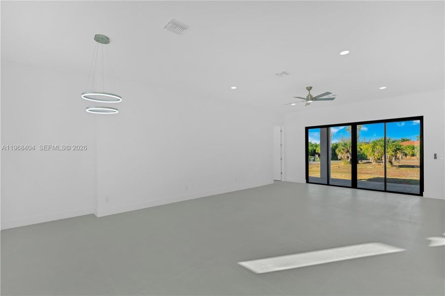 Spacious, unfurnished interior of a new home in , Port Charlotte (Image 47).