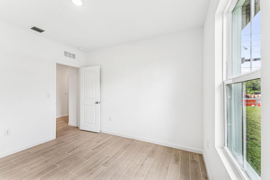 Image 37 of a home in .