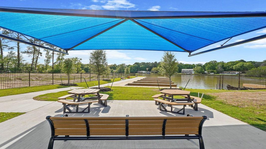 Community amenities in Lake Conroe Cove, Willis (Image 23).