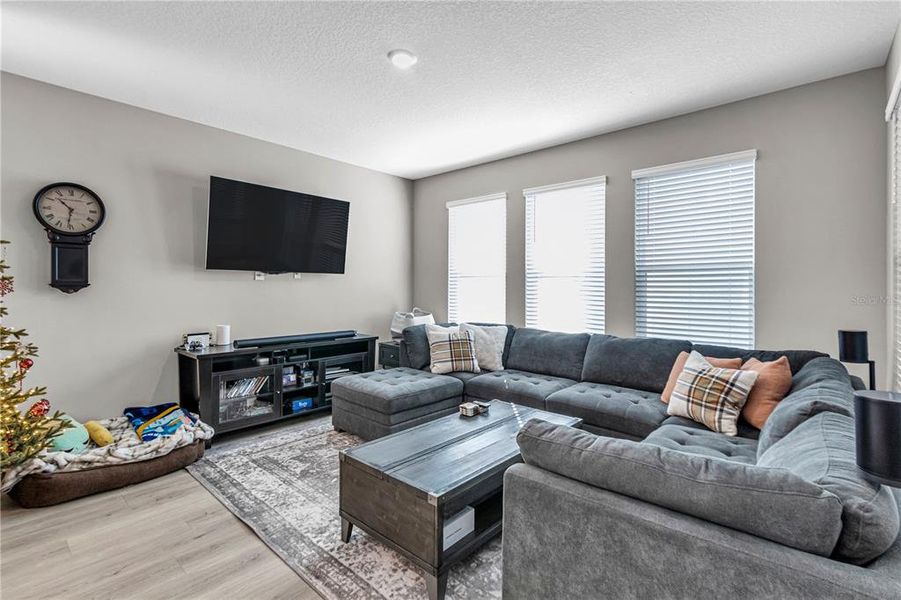 Furnished interior view inside a new home in , Winter Garden (Image 13).
