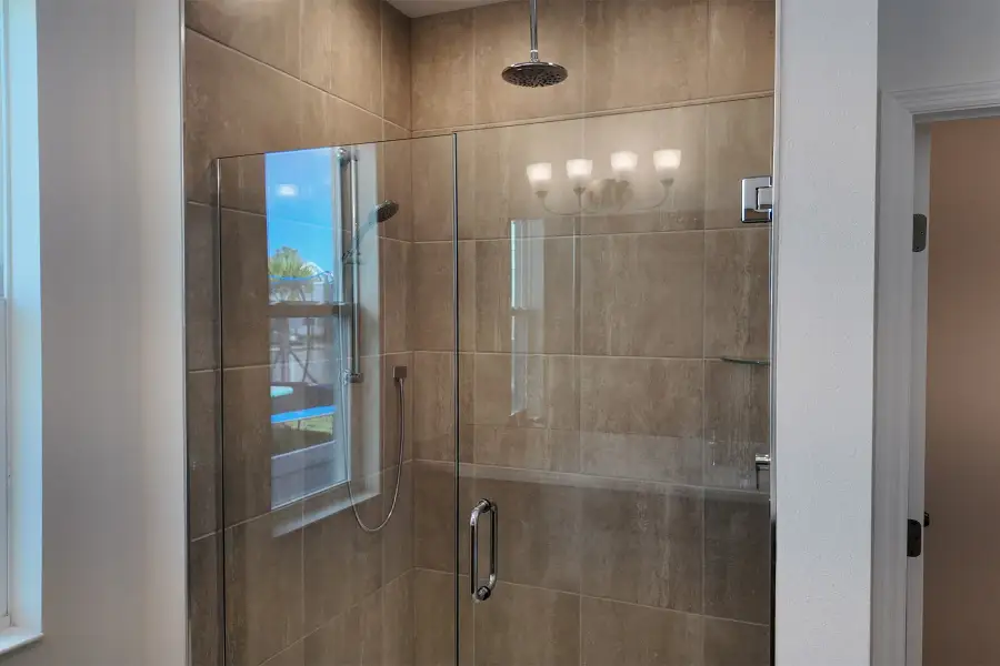 Luxurious Primary Bathroom in Central Florida Home