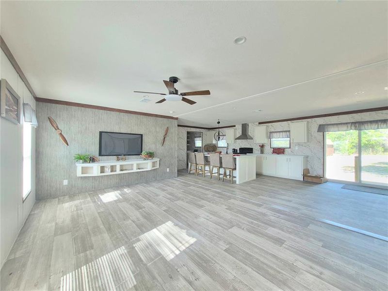 Spacious, unfurnished interior of a new home in , Brooksville (Image 19).