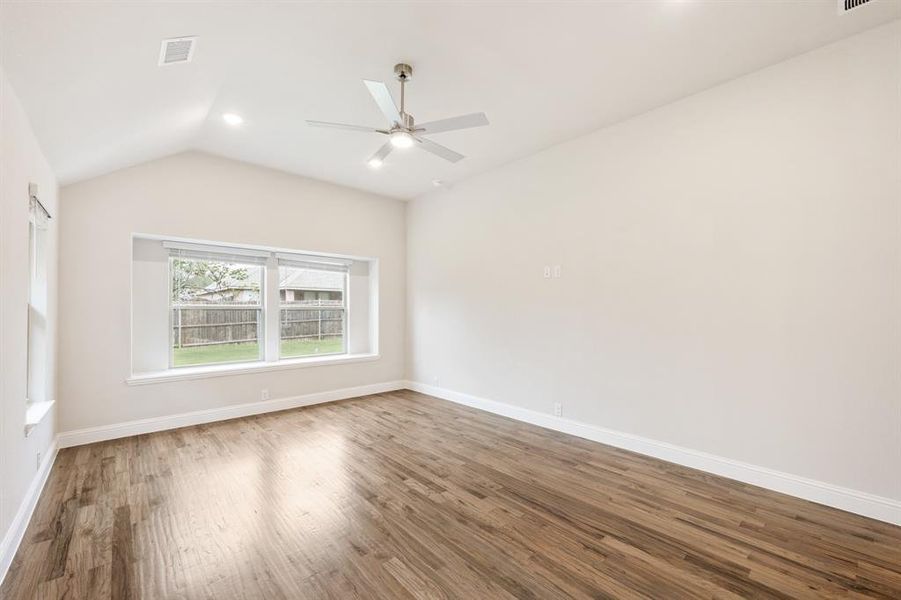 Spacious, unfurnished interior of a new home in Mockingbird Heights Classic 60, Midlothian (Image 20).