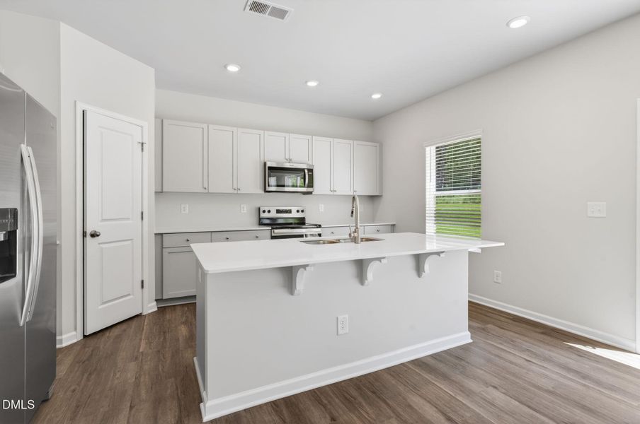 5-web-or-mls-DSC03042 5-web-or-mls-DSC03042