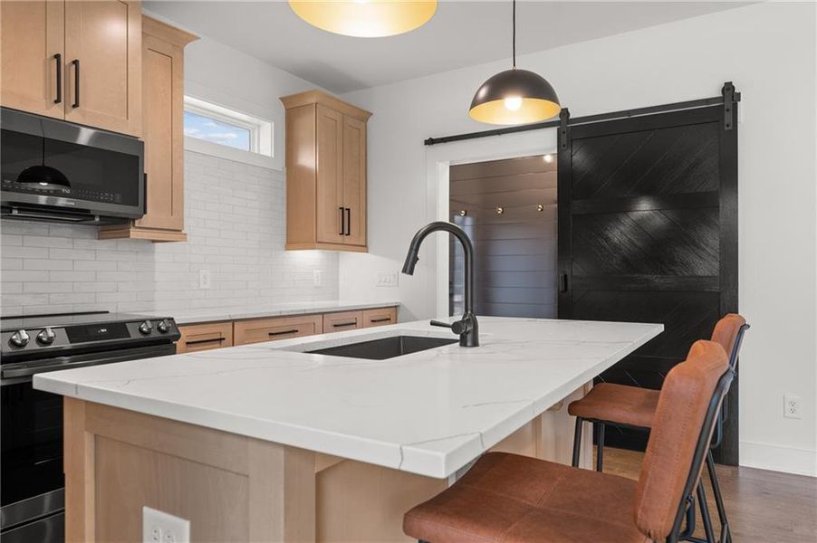 Furnished interior view inside a new home in , Dawsonville (Image 33).