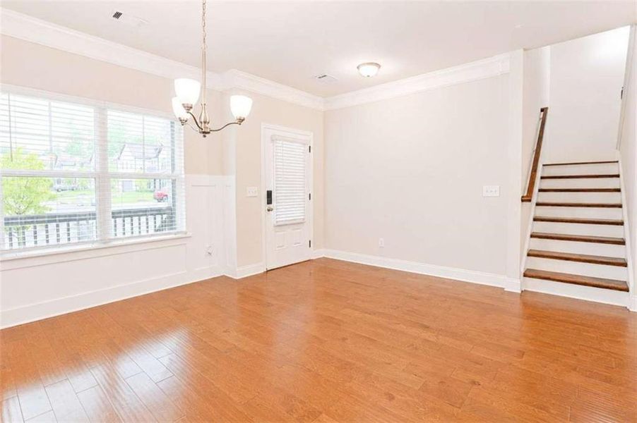 Spacious, unfurnished interior of a new home in , Auburn (Image 42).