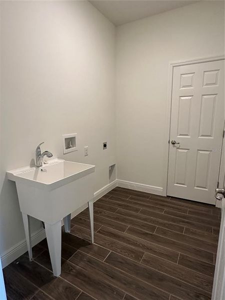 Furnished interior view inside a new home in Ocala, Ocala (Image 9).