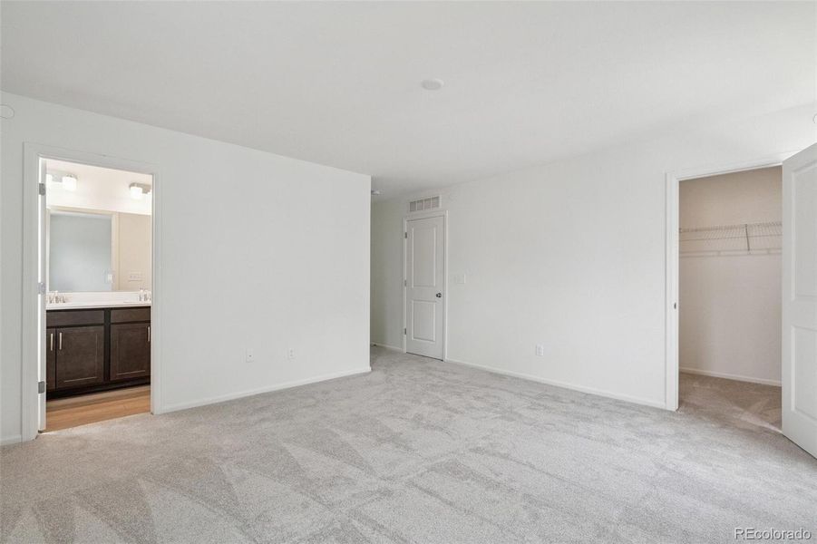 Image 20 of a home in Turnberry Villas.