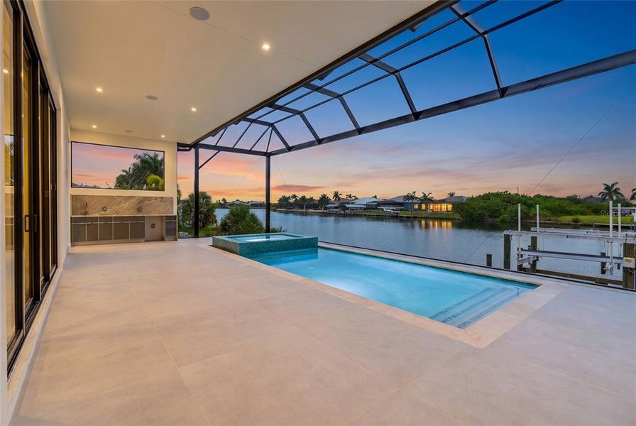 Exterior details and patio area of a home in , Port Charlotte (Image 43).