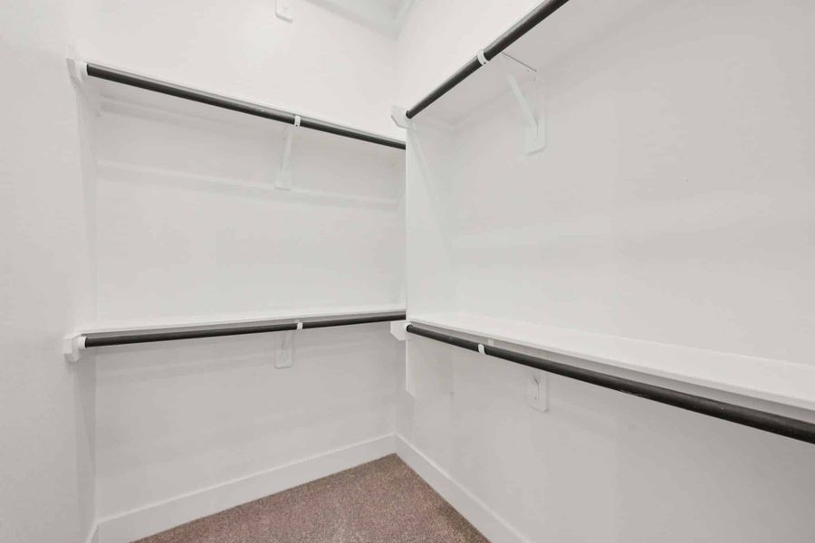 Spacious, unfurnished interior of a new home in Kresston, Montgomery (Image 30).