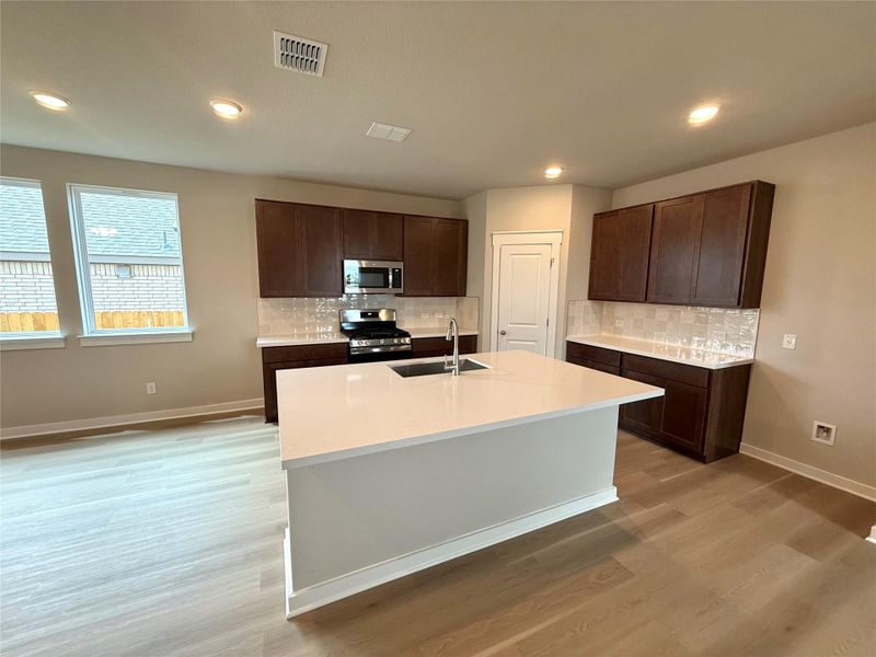 Furnished interior view inside a new home in Creeks Crossing, Elgin (Image 5).