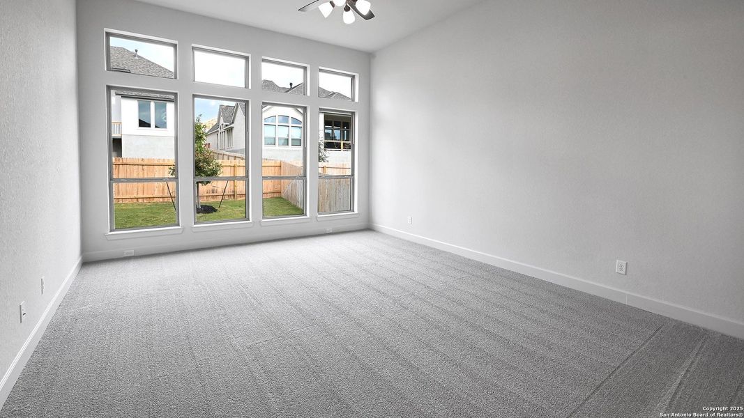 Spacious, unfurnished interior of a new home in Kinder Ranch 70', San Antonio (Image 12). Spacious, unfurnished interior of a new home in Kinder Ranch 70', San Antonio (Image 12).