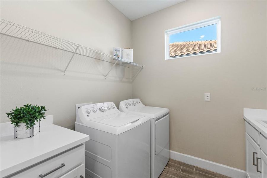 Close-up of interior finishes inside a home in , Wesley Chapel (Image 15).