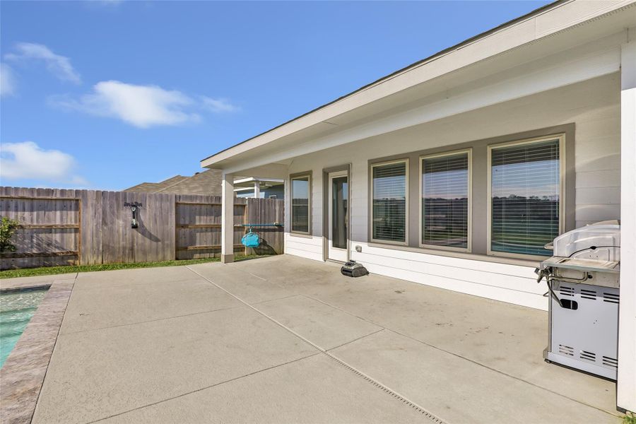 This is where the party will start! Oversized patio area provides plenty of room for your favorite sun bathing chairs! This is where the party will start! Oversized patio area provides plenty of room for your favorite sun bathing chairs!