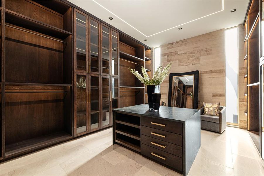 Furnished interior view inside a new home in , Dallas (Image 16).