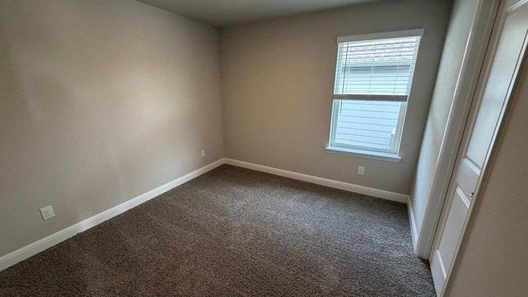 Spacious, unfurnished interior of a new home in Shannon Creek, Burleson (Image 17).
