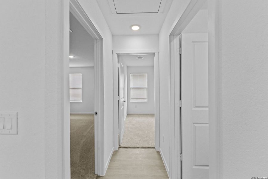 Spacious, unfurnished interior of a new home in Smiley Ranch, San Antonio (Image 19). Spacious, unfurnished interior of a new home in Smiley Ranch, San Antonio (Image 19).