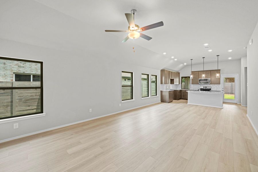 Spacious, unfurnished interior of a new home in Two Step Farm, Montgomery (Image 18). Spacious, unfurnished interior of a new home in Two Step Farm, Montgomery (Image 18).