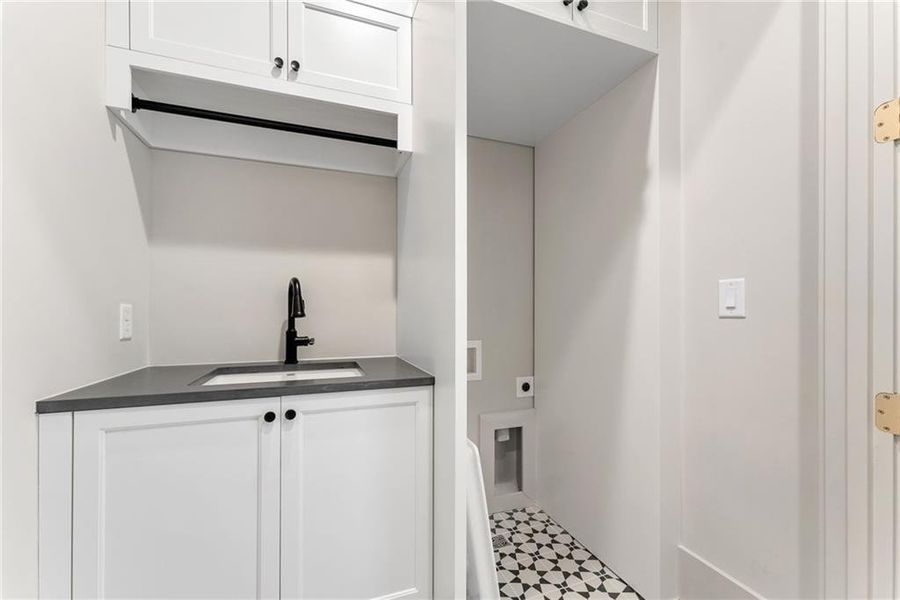 Furnished interior view inside a new home in , Chattahoochee Hills (Image 5).