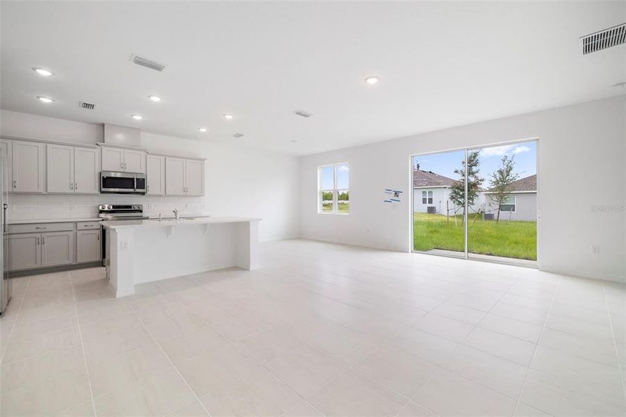 Furnished interior view inside a new home in Marion Ridge, Haines City (Image 6).
