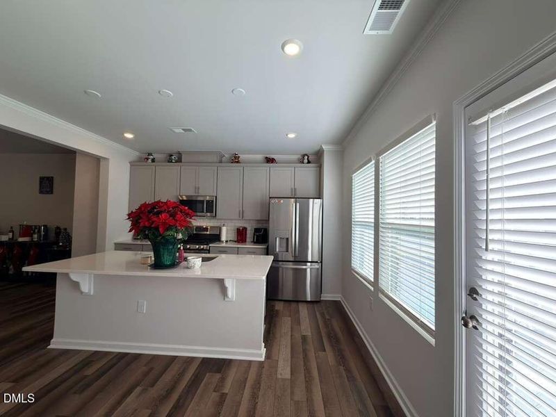 WhatsApp Image 2025-12-12 at 5.35.00 PM